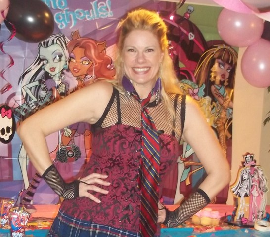 melanie from party pals posing with the birthday girl during a monster high birthday party in toronto